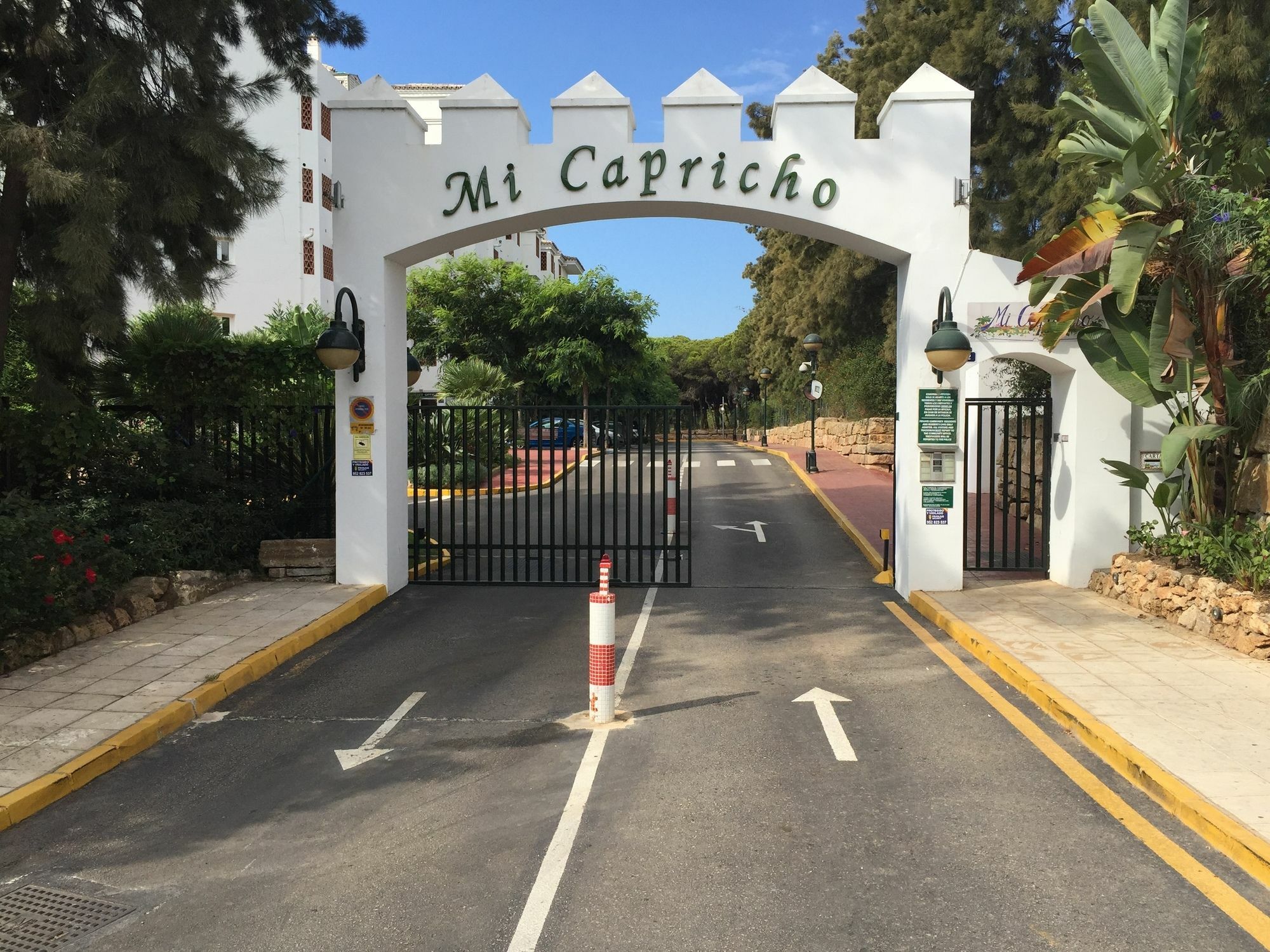 Mi Capricho Apartment With Sea Views And Gardens La Cala De Mijas Exterior photo